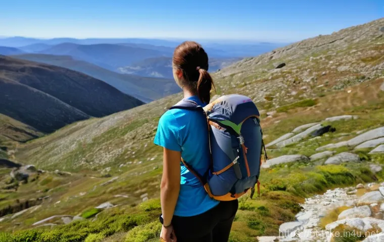 등산 필수 간식 추천 - **Prompt:** A Portuguese hiker, a woman in her late 20s, with a healthy and energetic appearance, pa...